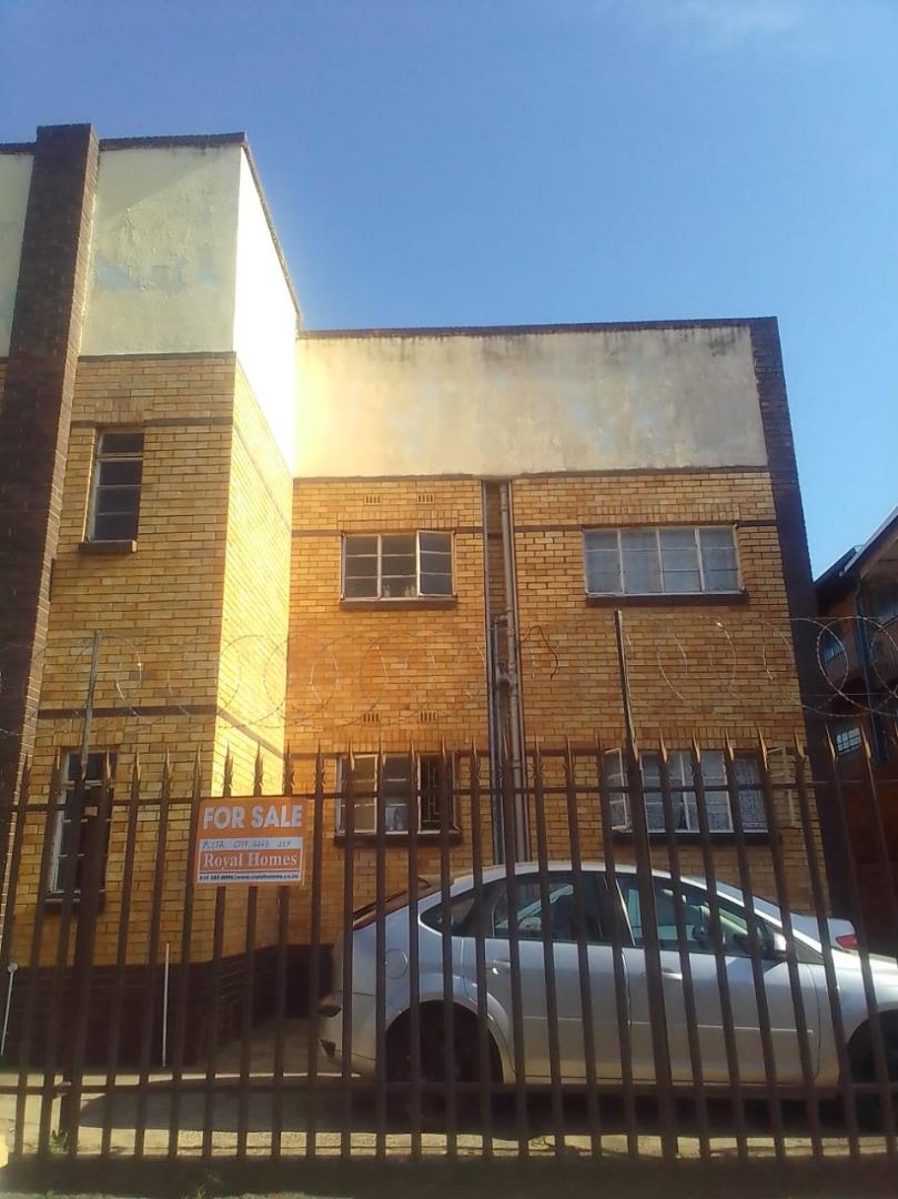 2 Bedroom Flat for Sale - Gauteng